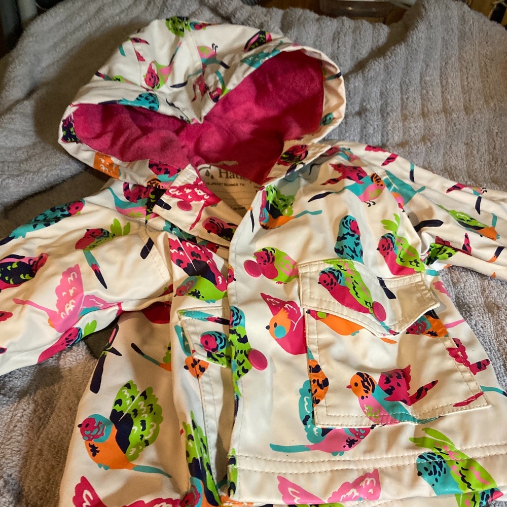 Toddler lines raincoat by Hatley